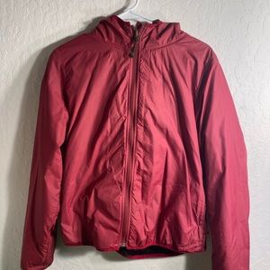A reversible synthetic / fleece jacket